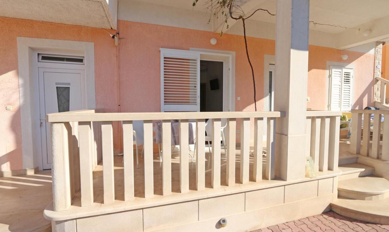 Apartments Villa Flamingo Makarska Bagian luar foto