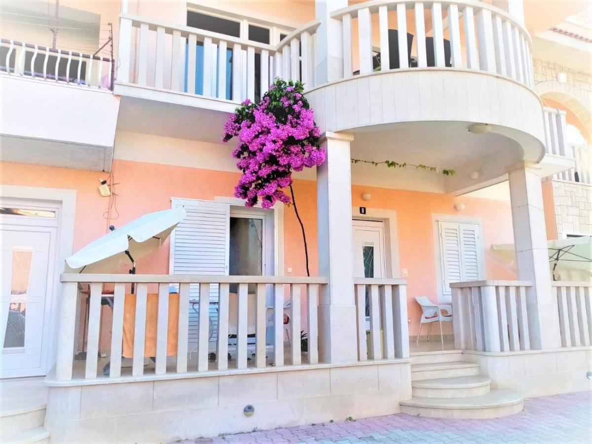 Apartments Villa Flamingo Makarska Bagian luar foto