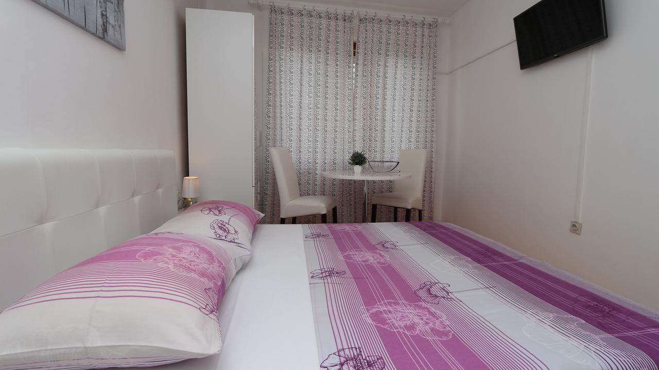 Apartments Villa Flamingo Makarska Bagian luar foto